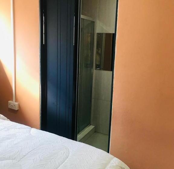 پانسیون Nova Spaces Guest House