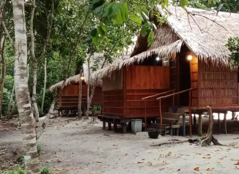 Majatalo Risen Raja Ampat