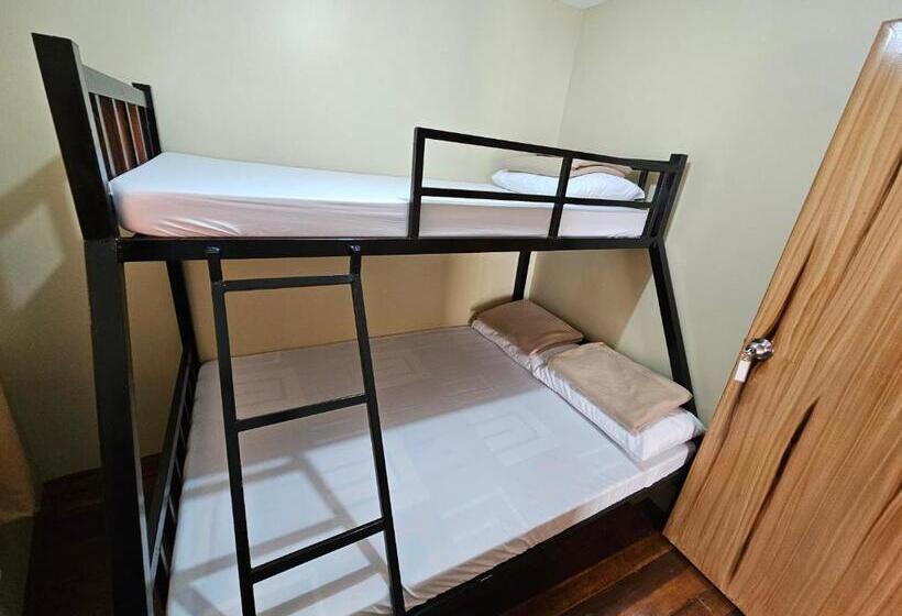 Pensão The Catolico S Transient House