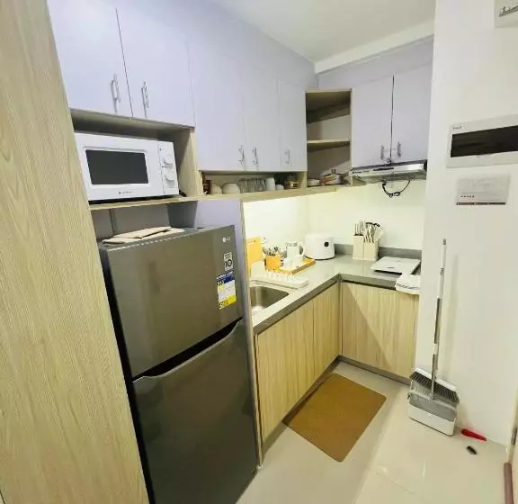 Raya Staycation Harbour Park Residences