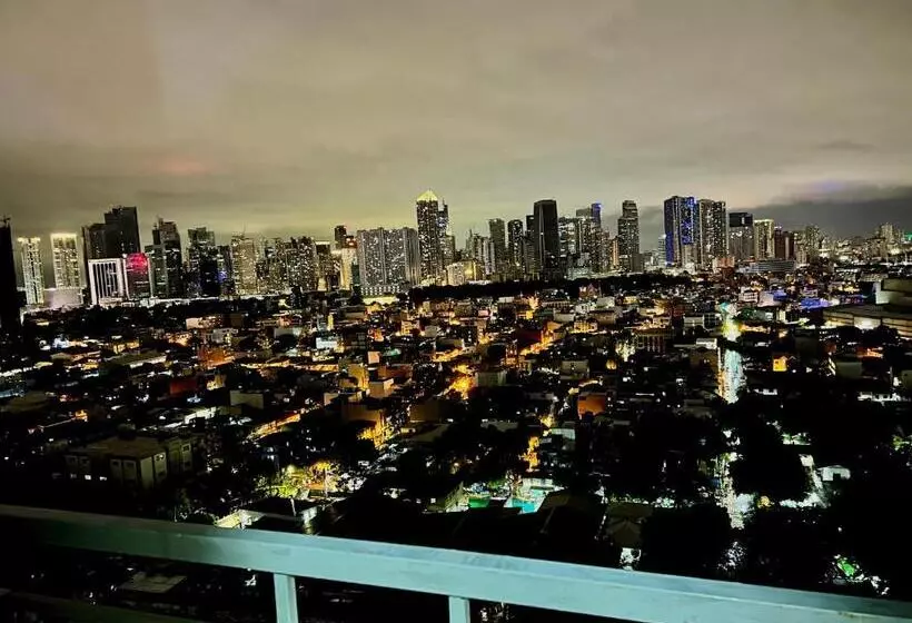 Raya Staycation Harbour Park Residences