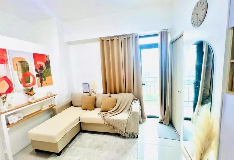 Raya Staycation Harbour Park Residences