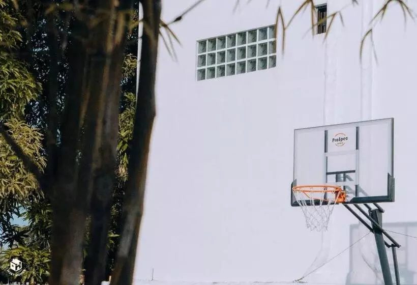 ユースホステル Bridgeview Residences