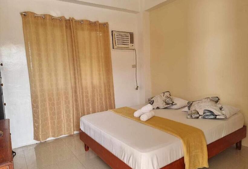 Hostel Bridgeview Residences