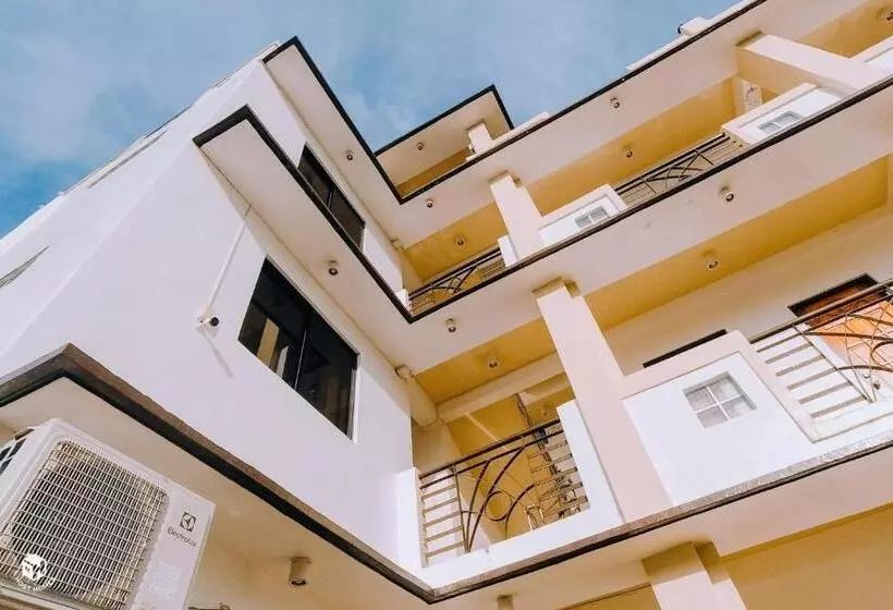 ユースホステル Bridgeview Residences