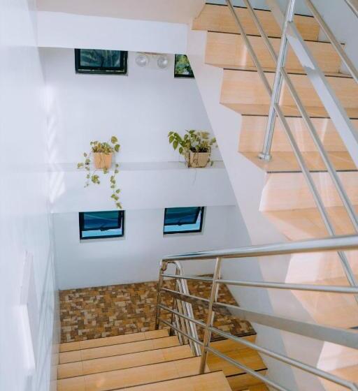 Hostel Bridgeview Residences