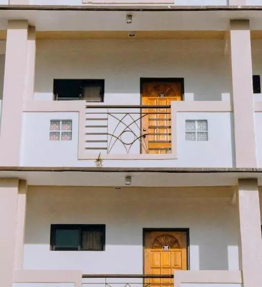 ユースホステル Bridgeview Residences