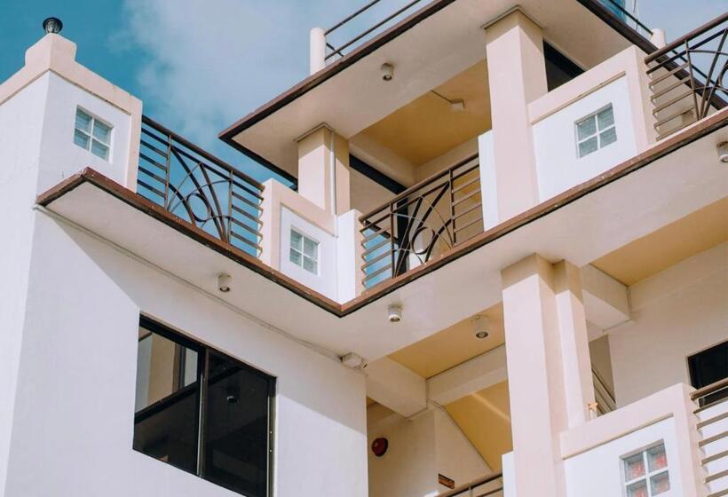 Hostel Bridgeview Residences