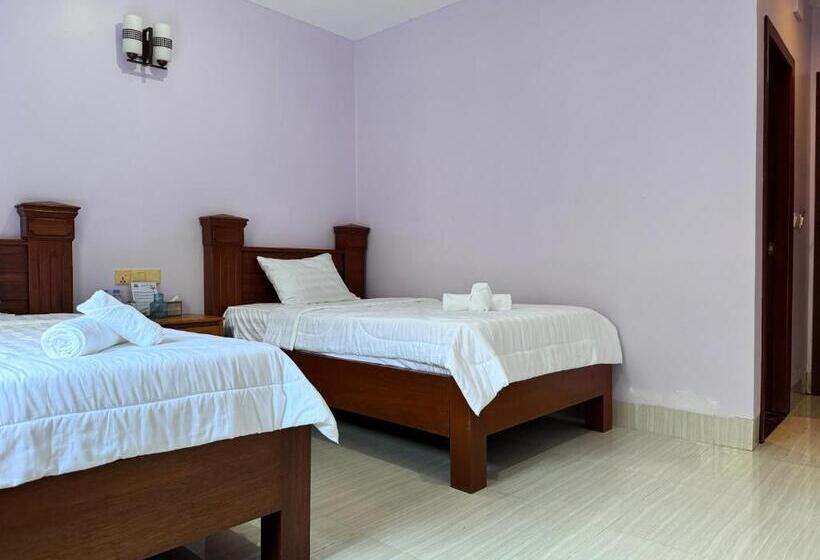 Schronisko Ocean Breeze At Kep