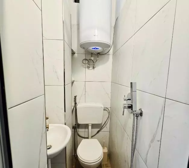 ベッドアンドブレックファースト Anina Guesthouse