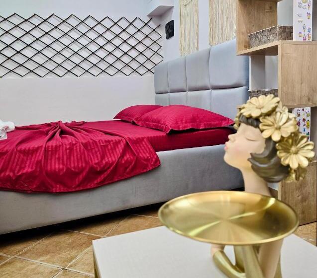 مبيت وإفطار Anina Guesthouse