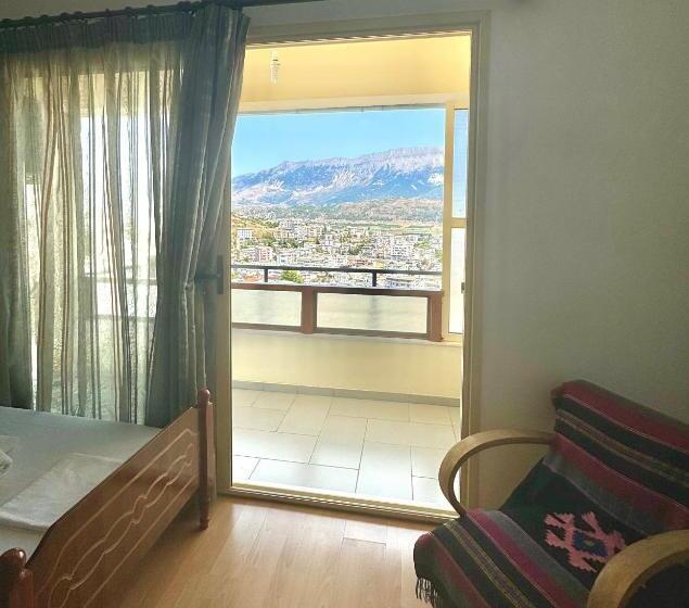 تختخواب و صبحانه Guest House Sofa