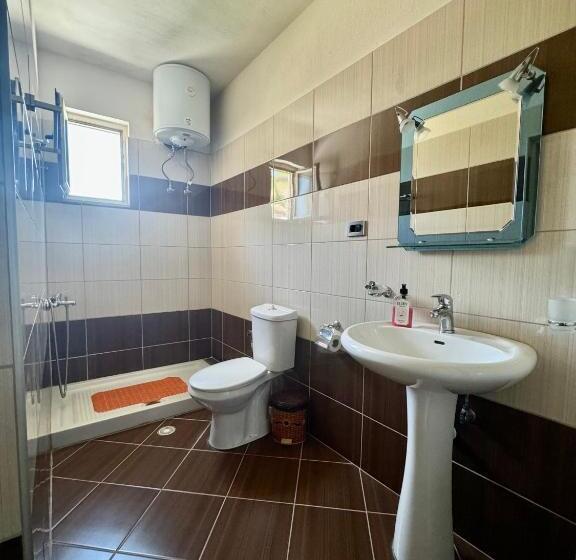 تختخواب و صبحانه Guest House Sofa