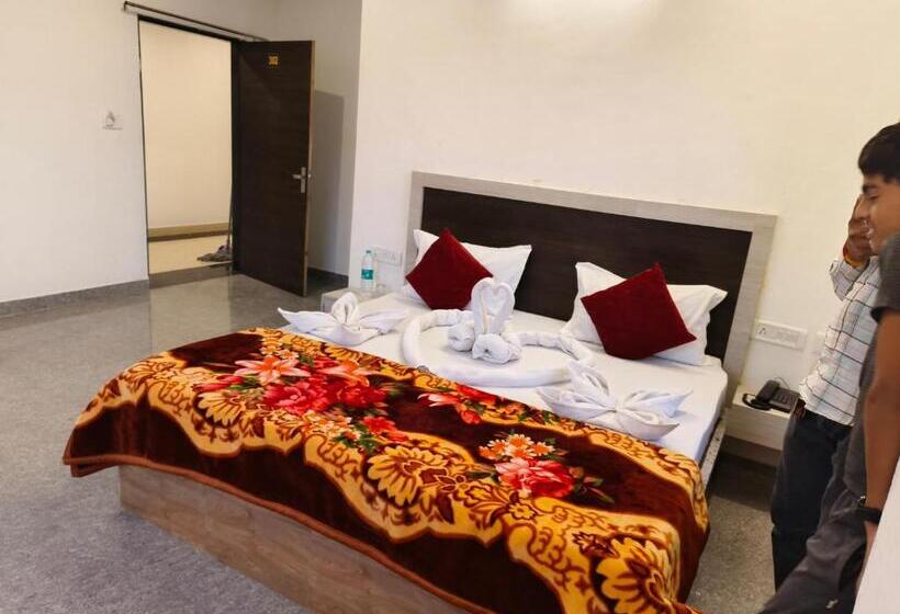 Отель Bainada Vilas