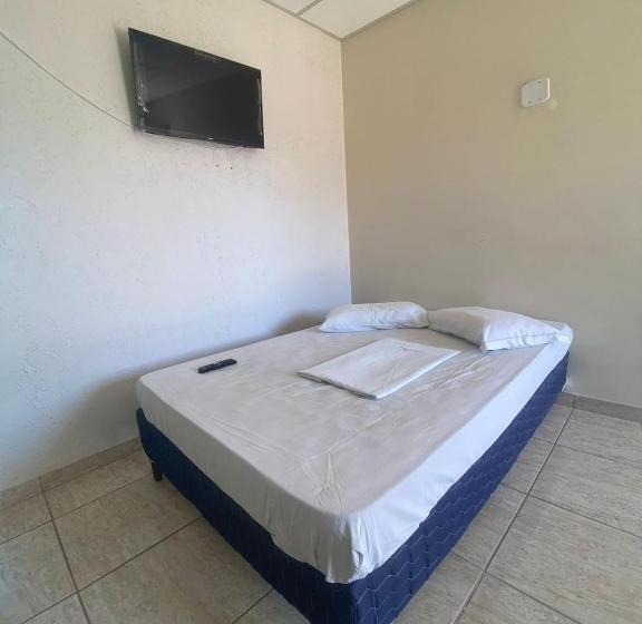 فندق Elache Plaza