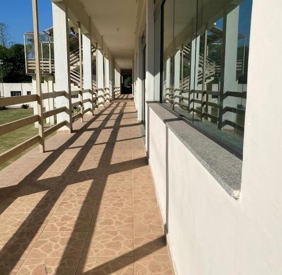 فندق Elache Plaza