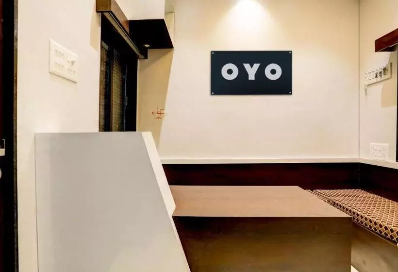 O Yuvraj Hotel Barshi
