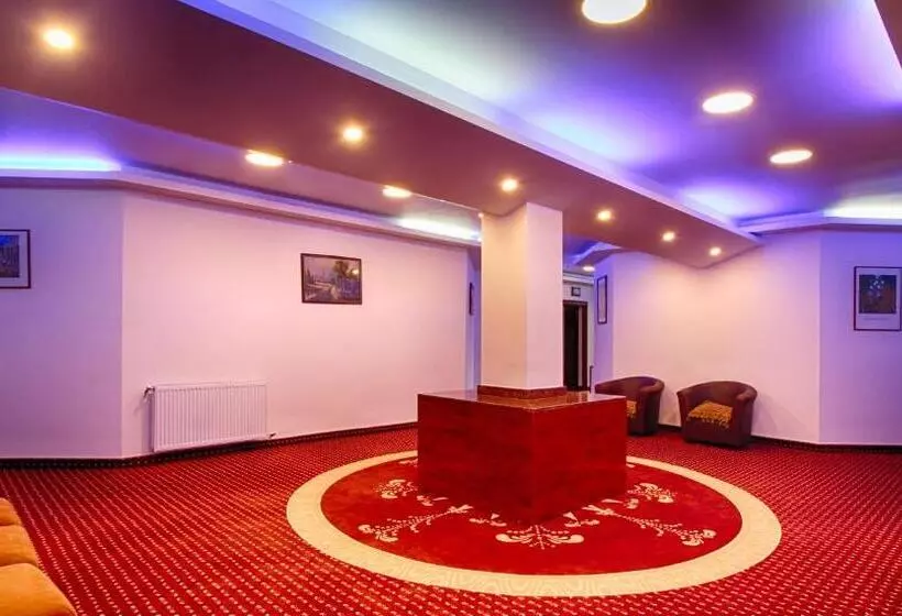 Hotelli Privighetoarea