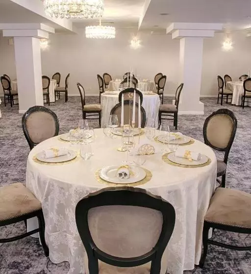 Hotelli Privighetoarea