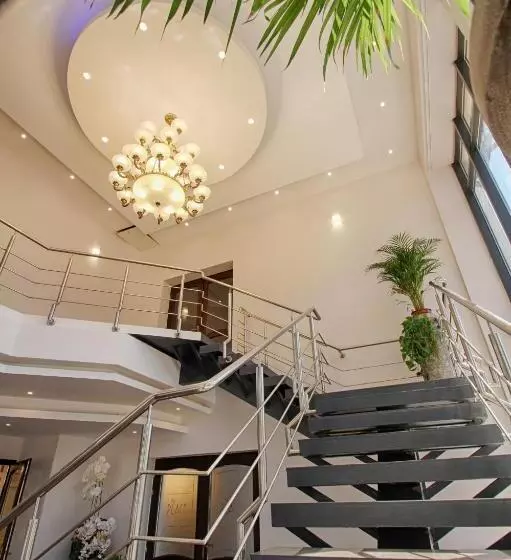 Hotelli Privighetoarea