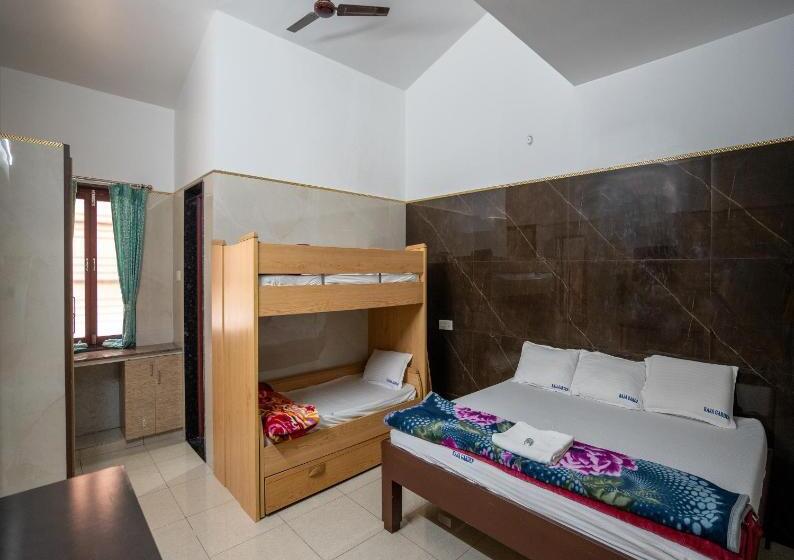 Hotel Raja Garden Hills View