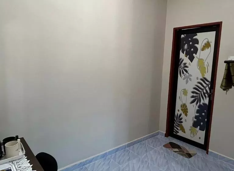 Hotelli Sasuka Chalet Pantai Pandak