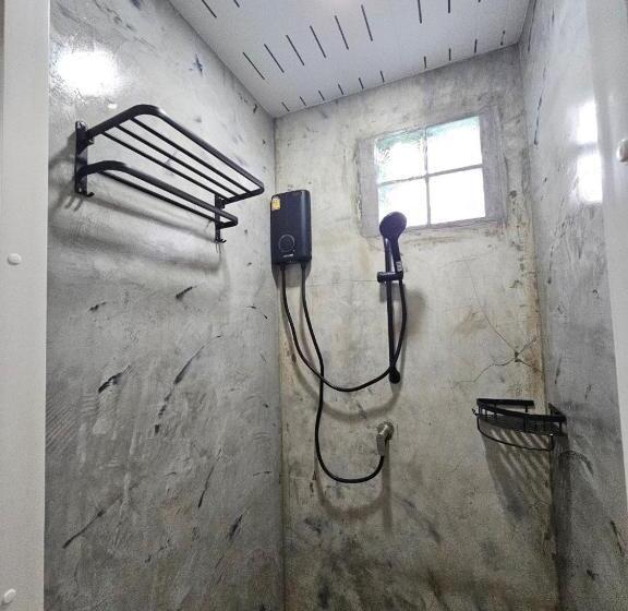 No.10 Hostel Prachuap Khiri Khan