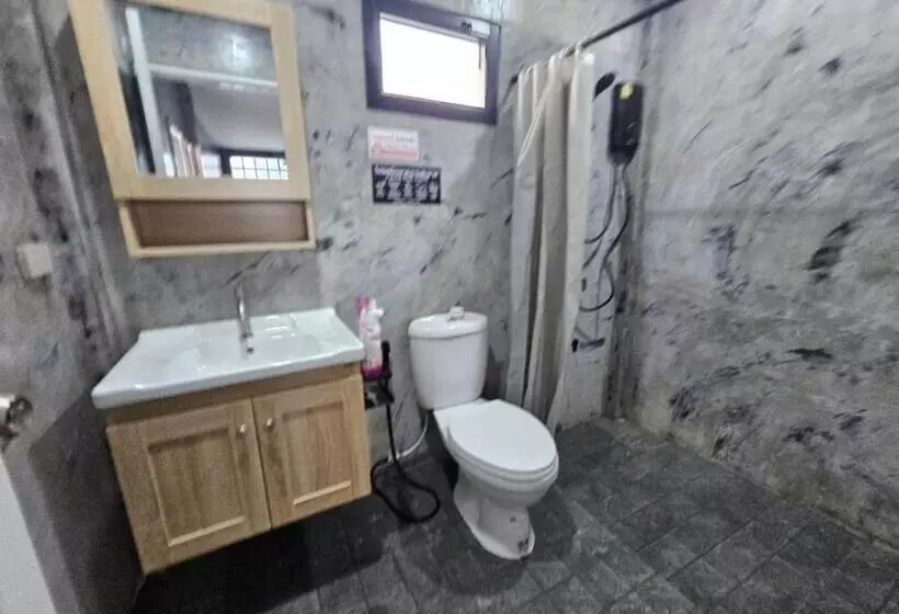 No.10 Hostel  Prachuap Khiri Khan