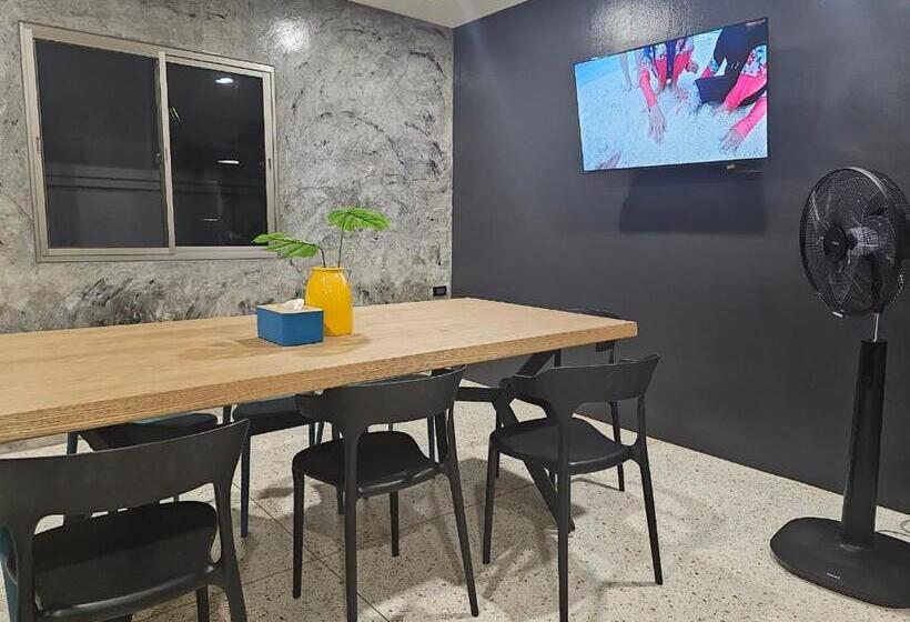 No.10 Hostel Prachuap Khiri Khan