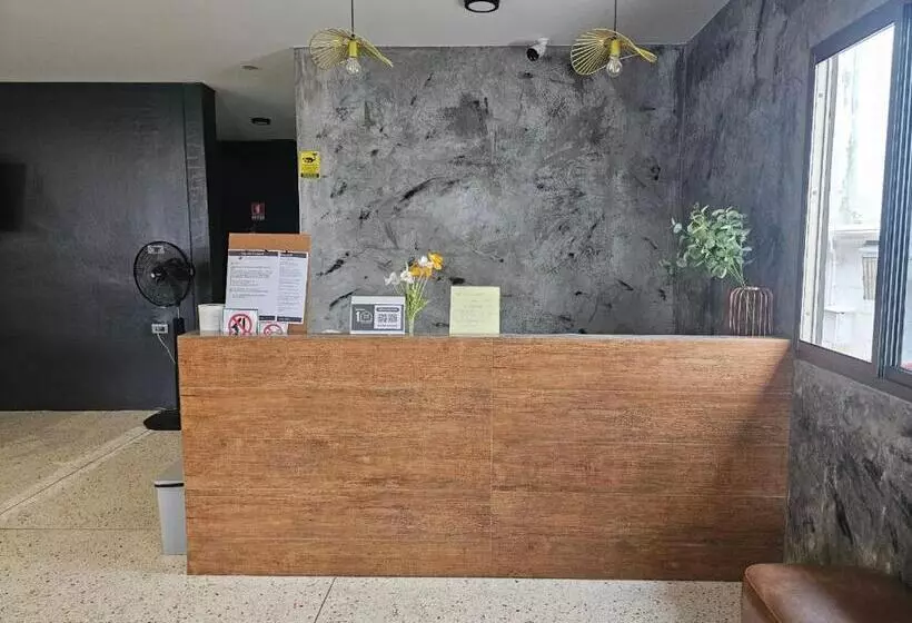 No.10 Hostel  Prachuap Khiri Khan