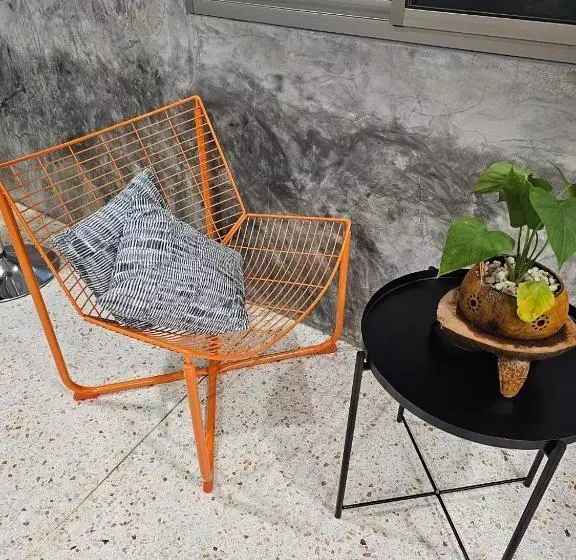 No.10 Hostel  Prachuap Khiri Khan