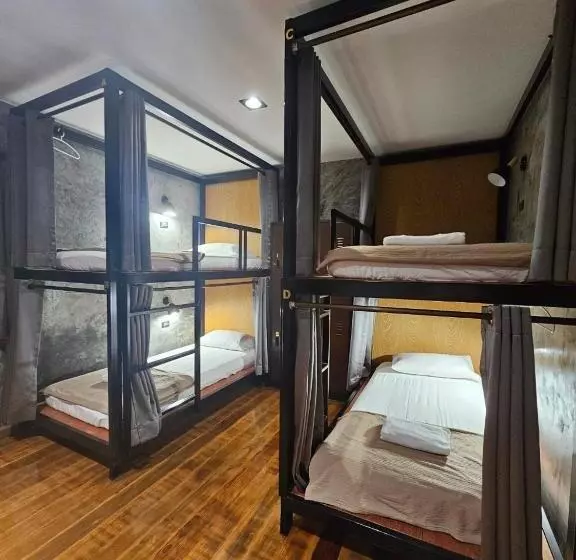 No.10 Hostel  Prachuap Khiri Khan