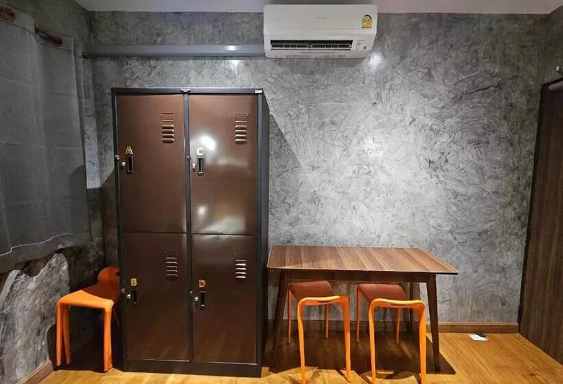 No.10 Hostel  Prachuap Khiri Khan