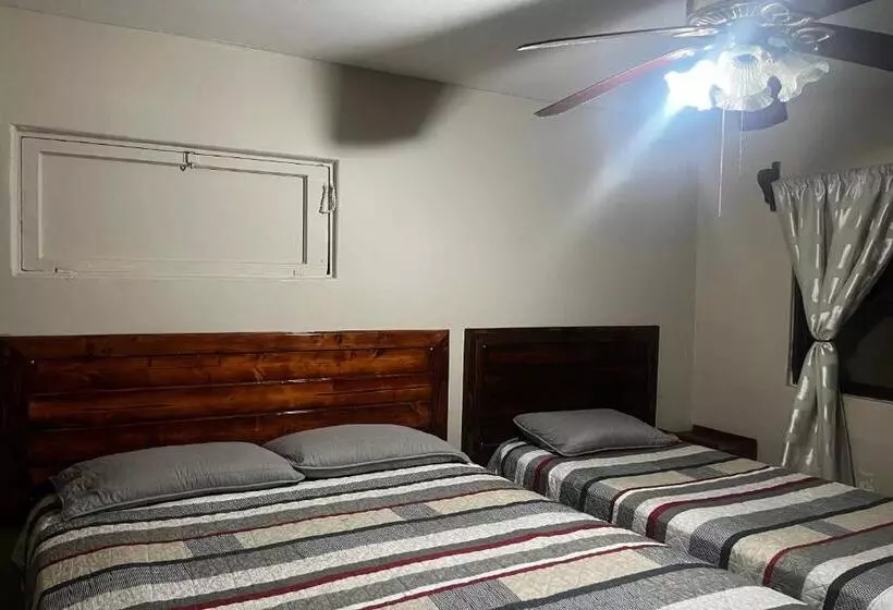 Oyo Hotel Linda