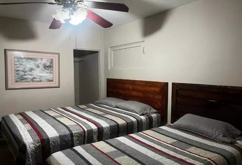 Oyo Hotel Linda