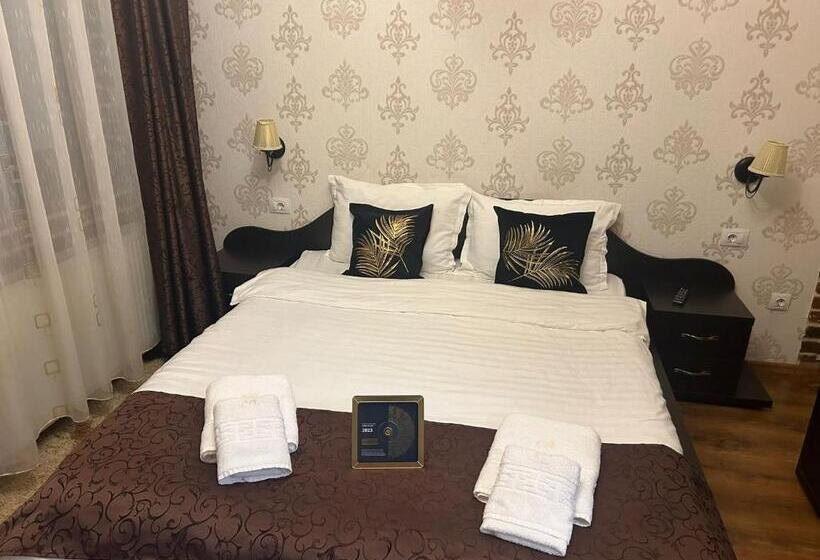 پانسیون Casa Alex Rasnov