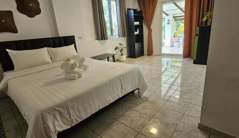 Majatalo Koh Mak Garden View