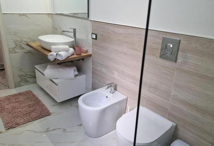 膳宿费 La Casa Di Sayf