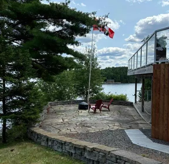 Majatalo Suite Sunrise