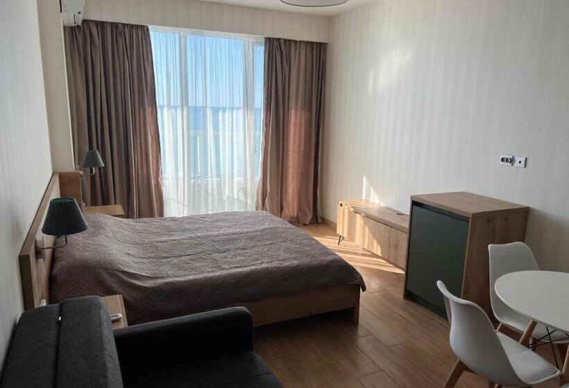 Bamboo Beach Tsikhisdziri