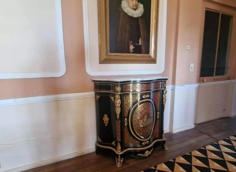 ベッドアンドブレックファースト Château De Laclaireau