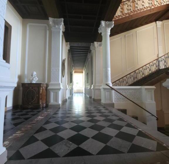 צימר Château De Laclaireau