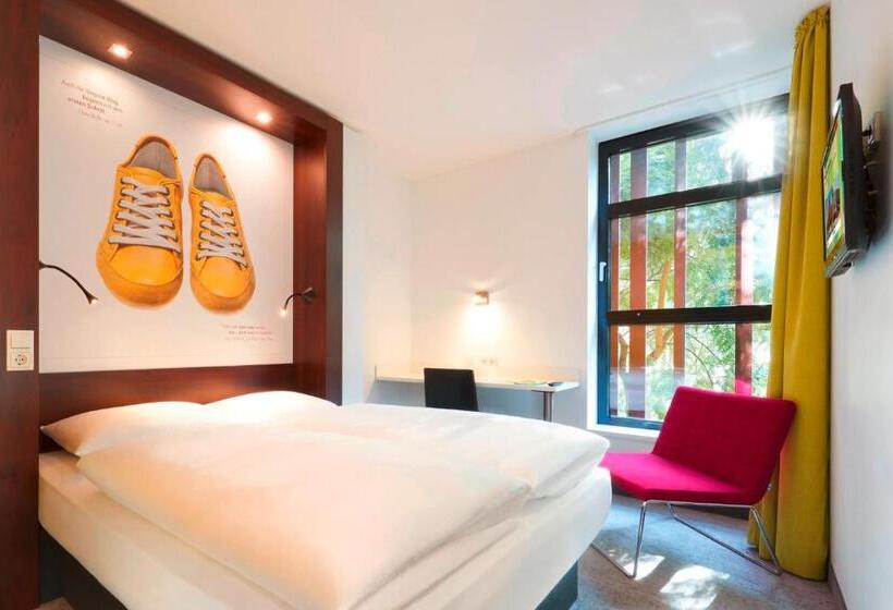 Hotel 7things   My Basic