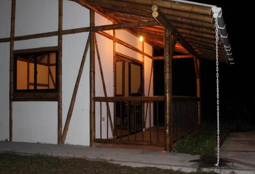 Otel Cabaña Nido De Amazilia