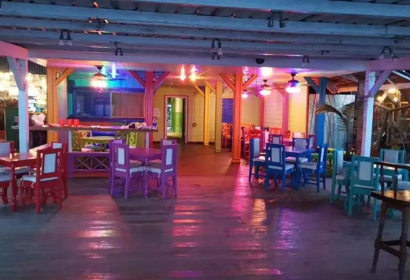 هتل Paraiso Caribeño