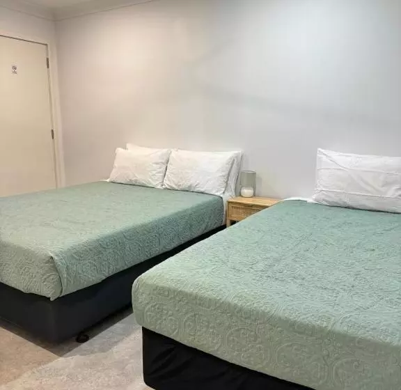 Kapselihotelli Red Emu Motel