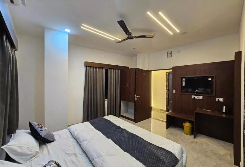 Hotel Simony Palace