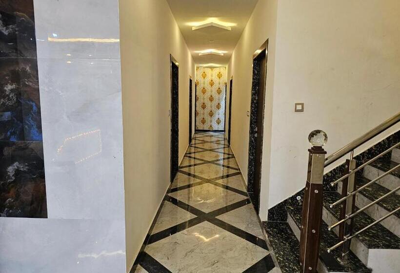 호텔 Simony Palace