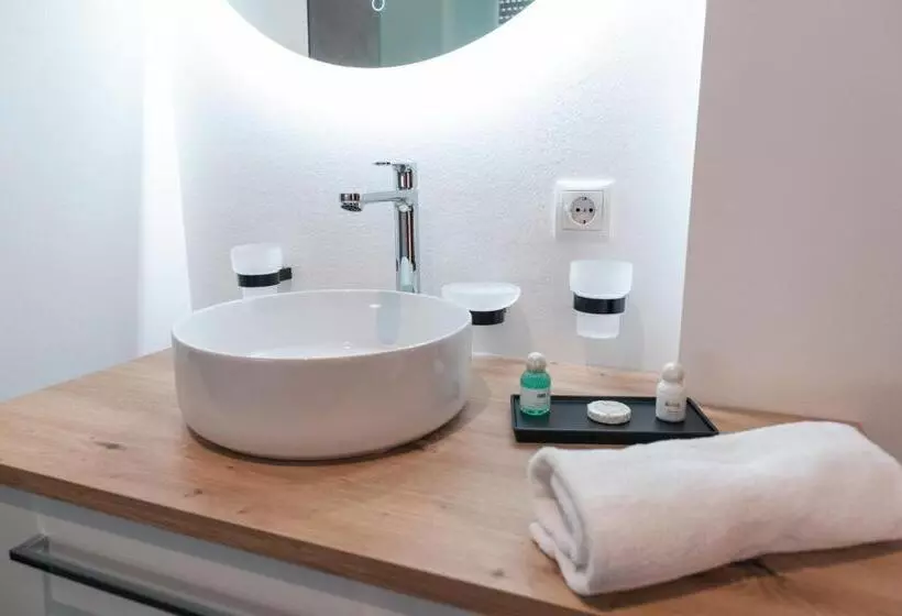 Hotelli Kirchenwirt Stubenberg Kunst