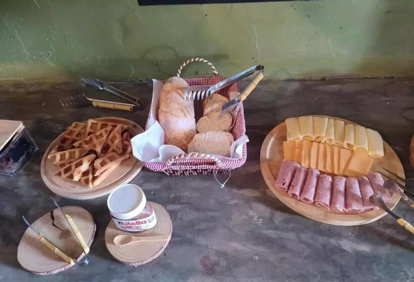 Hotelli Pousada Roliúde Nordestina A 600 Metros Do Centro De Cabaceiras